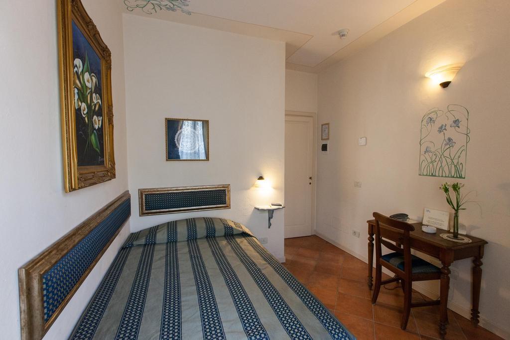 Hotel Locanda Degli Artisti Borgo San Lorenzo Pokoj fotografie